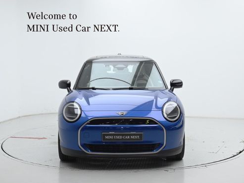 Mini Cooper SE Classic — пробег 4 321 км — фото 3 из 5