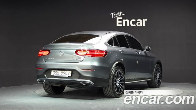 Mercedes-Benz GLC-Class GLC220 d 4MATIC Premium Coupe — пробег 37 356 км — фото 2 из 5