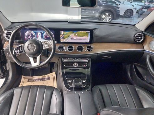 Mercedes-Benz E-Class E300 4MATIC Exclusive — пробег 146 000 км — фото 5 из 5