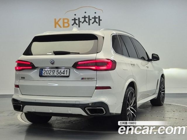 BMW X5 M50i — пробег 105 286 км — фото 3 из 5