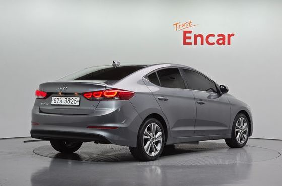 Hyundai AVANTE 1.6 GDI Value Plus — пробег 155 466 км — фото 2 из 5