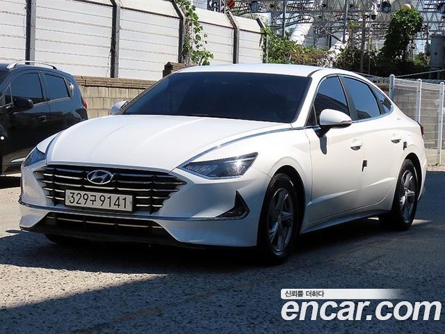 Hyundai Sonata 2.0 LPG Smart — пробег 195 961 км — фото 1 из 5