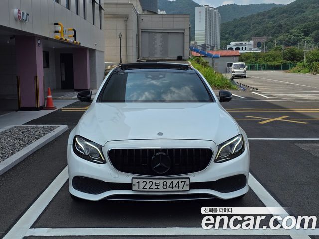 Mercedes-Benz E-Class из Кореи Encar