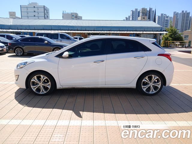 Hyundai i30 Diesel 1.6 VGT Extreme — пробег 148 000 км — фото 3 из 5