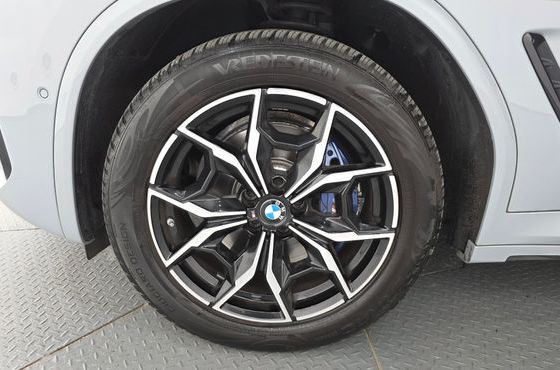 BMW X3 xDrive 20i M Sport — пробег 31 072 км — фото 5 из 5