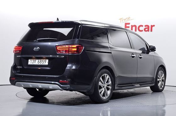 Kia Carnival 9-Seater Noblesse — пробег 86 439 км — фото 2 из 5