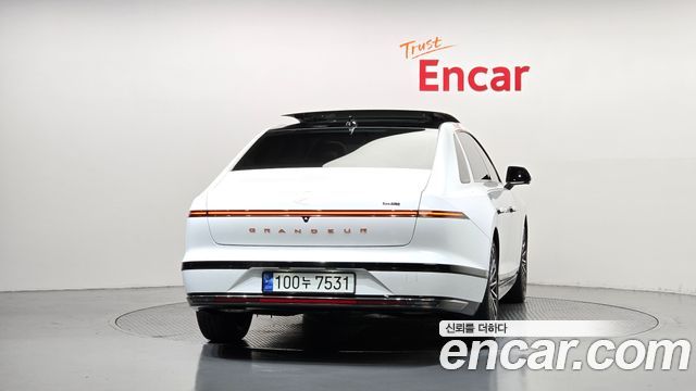 Hyundai Grandeur из Кореи Encar