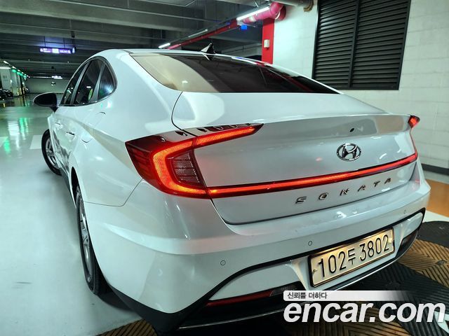 Hyundai Sonata 2.0 Premium — пробег 168 479 км — фото 5 из 5
