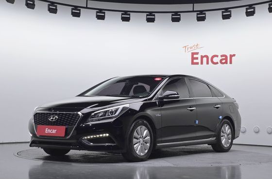 Hyundai Sonata 2.0 HEV Smart — пробег 107 647 км — фото 1 из 5