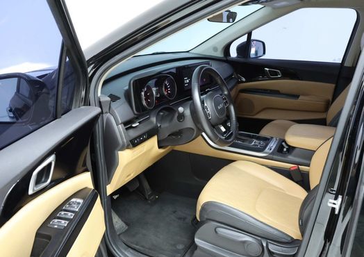 Kia Carnival Diesel 9-Seater Prestige — пробег 74 908 км — фото 4 из 5