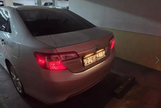 Toyota Camry 2.5 XLE — пробег 127 769 км — фото 3 из 5