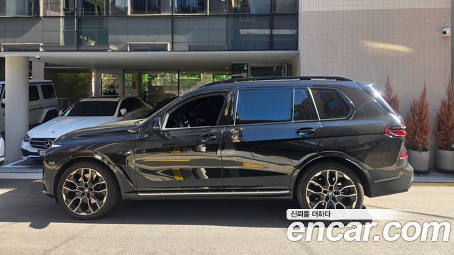 BMW X7 xDrive 40d M Sport 6STR — пробег 56 500 км — фото 2 из 5