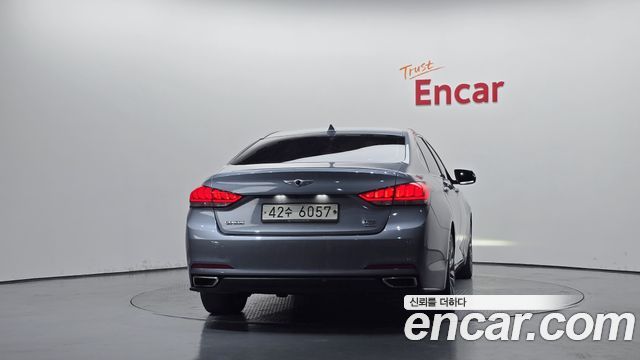 Hyundai Genesis из Кореи Encar