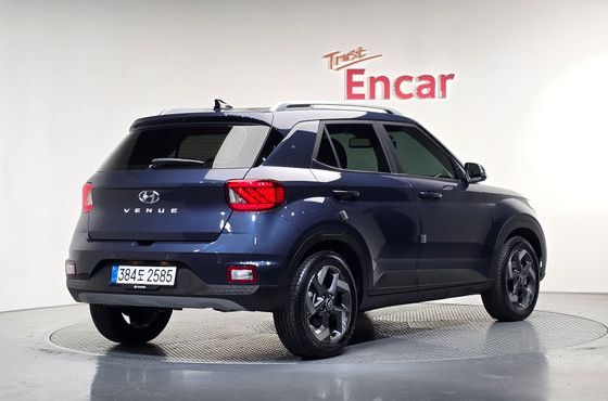 Hyundai Venue 1,6 Premium — пробег 14 168 км — фото 2 из 5