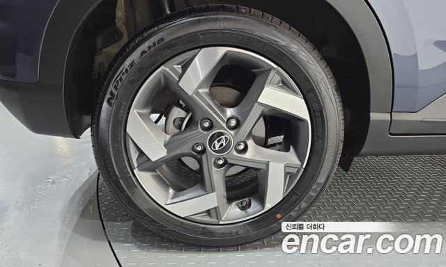 Hyundai Venue 1,6 Premium — пробег 14 168 км — фото 5 из 5