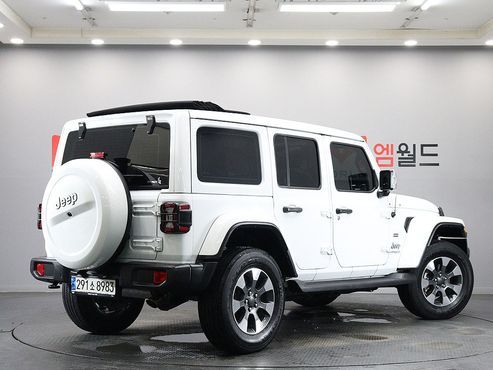 Jeep Wrangler 2.0 Overland Power Top 4Door — пробег 37 581 км — фото 4 из 5