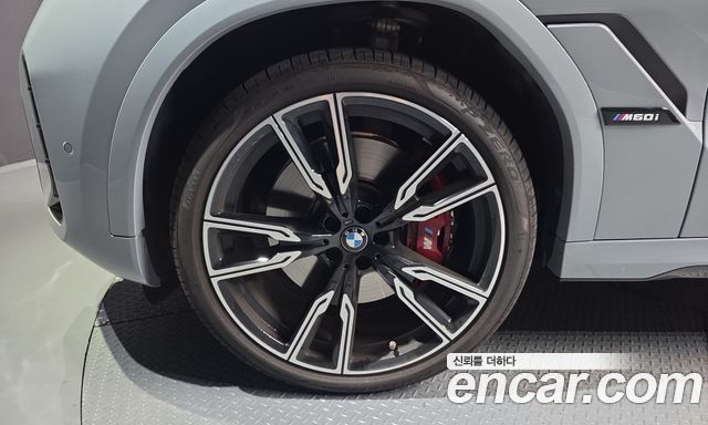 BMW X6 M60i — пробег 6 051 км — фото 5 из 5