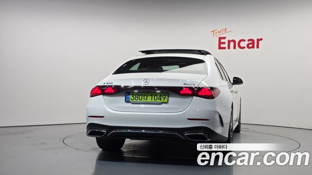 Mercedes-Benz E-Class из Кореи Encar