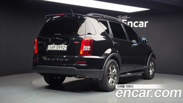 Ssangyong Rexton 2.2 4WD Noblesse — пробег 254 489 км — фото 2 из 5