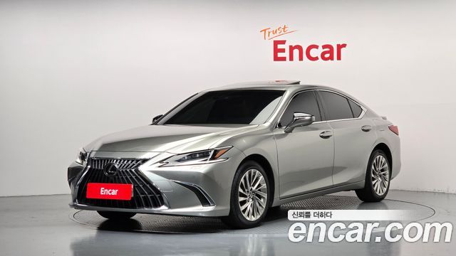 Lexus ES Executive — пробег 55 385 км — фото 1 из 5
