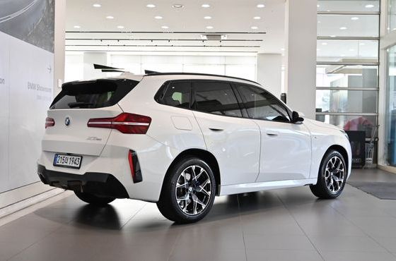 BMW X3 xDrive 20 M Sport — пробег 4 908 км — фото 2 из 5