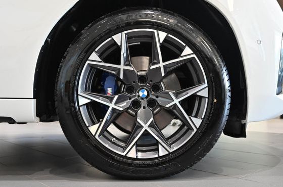 BMW X3 xDrive 20 M Sport — пробег 4 908 км — фото 5 из 5