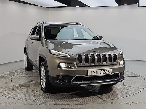 Jeep Cherokee 2.2 Diesel Limited 4WD — пробег 194 603 км — фото 3 из 5