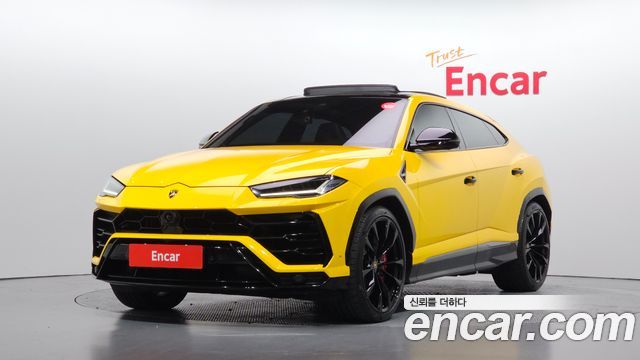 Lamborghini Urus из Кореи Encar