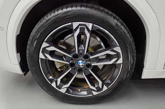 BMW X2 (F39) xDrive 20i M Sport — пробег 10 025 км — фото 5 из 5