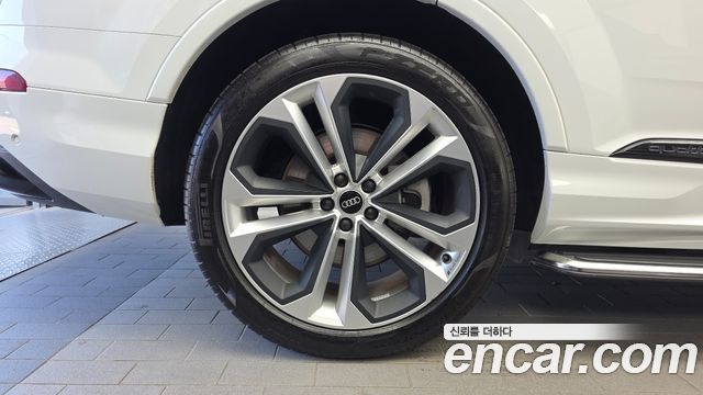 Audi Q7 из Кореи Encar