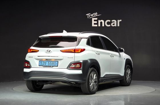 Hyundai Kona Premium — пробег 166 988 км — фото 2 из 5