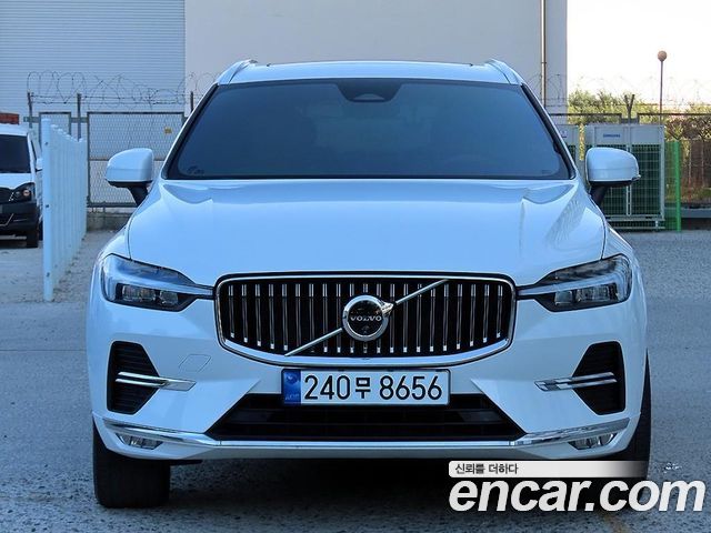 Volvo XC60 B6 Ultimate Bright — пробег 55 381 км — фото 2 из 5