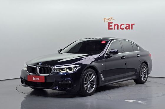 BMW 5-Series 530i xDrive M Sport Package Plus — пробег 115 227 км — фото 1 из 5