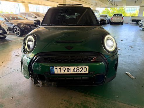 Mini Cooper 5Door Classic Third Generation — пробег 47 885 км — фото 2 из 5