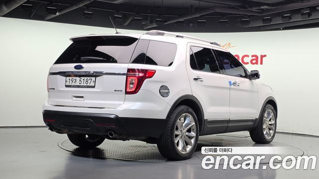 Ford Explorer 3.5 Limited 4WD 5th — пробег 159 721 км — фото 2 из 5