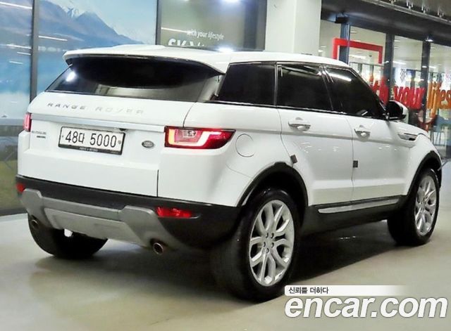 Land Rover Range Rover Evoque 2.0 TD4 HSE — пробег 112 119 км — фото 4 из 5