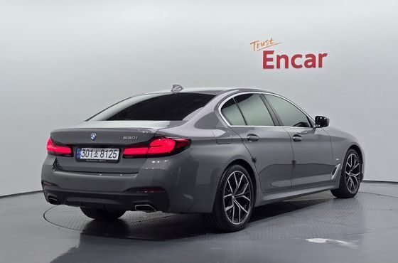 BMW 5-Series 530i M Sport Package — пробег 67 022 км — фото 2 из 5