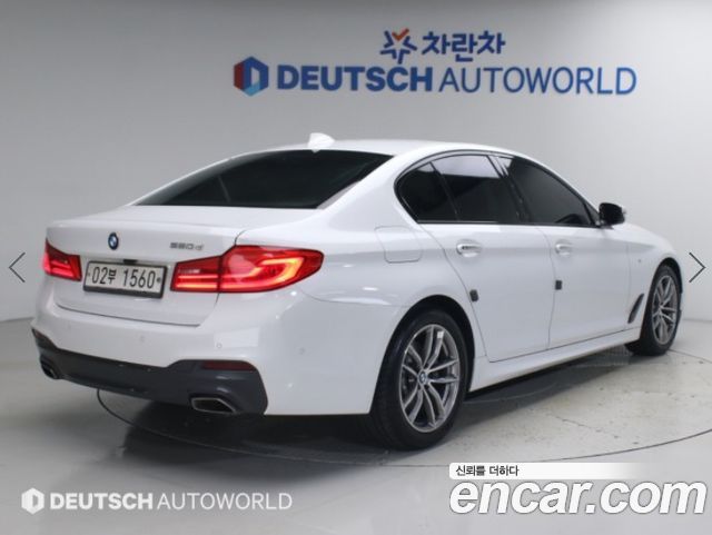 BMW 5-Series 520d M Sport Package Plus — пробег 132 287 км — фото 2 из 5