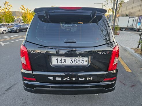 Ssangyong Rexton 2.0 4WD RX7 Prestige — пробег 134 726 км — фото 4 из 5