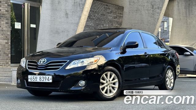 Toyota Camry XLE — пробег 306 585 км — фото 2 из 5