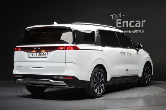 Kia Carnival Diesel 7-Seater Signature — пробег 135 410 км — фото 2 из 5