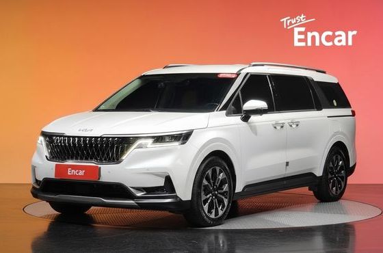 Kia Carnival Diesel 7-Seater Signature — пробег 135 410 км — фото 1 из 5