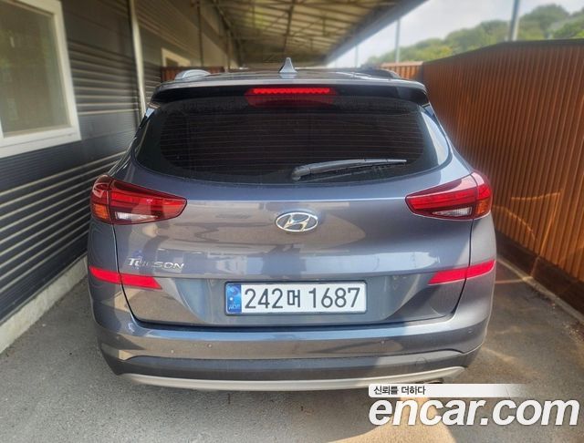 Hyundai Tucson из Кореи Encar