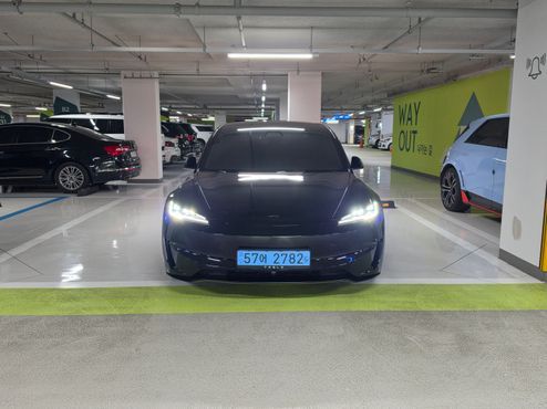 Tesla Model 3 Performance AWD — пробег 4 500 км — фото 3 из 4