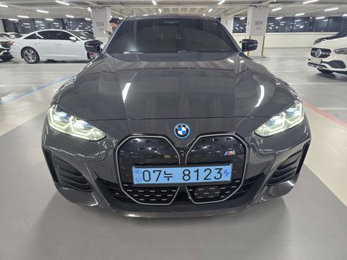 BMW i4 M50 Pro — пробег 99 500 км — фото 1 из 5