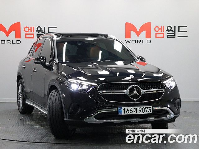 Mercedes-Benz GLC-Class GLC 300 4MATIC Avantgarde — пробег 4 154 км — фото 3 из 5
