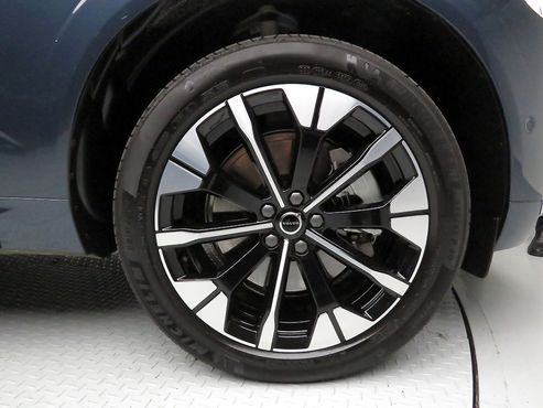 Volvo XC60 B5 Ultra Bright Air Sus — пробег 9 949 км — фото 5 из 5
