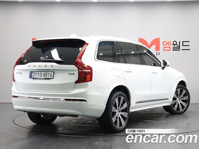 Volvo XC90 B6 Ultimate Bright — пробег 38 560 км — фото 2 из 5