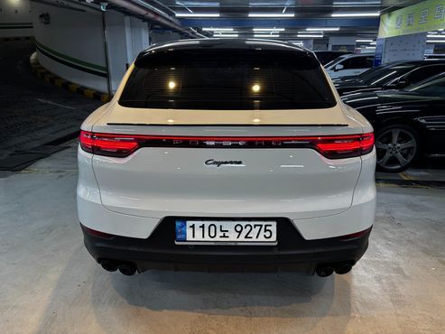 Porsche Cayenne 3.0 E-Hybrid Coupe — пробег 99 000 км — фото 4 из 5
