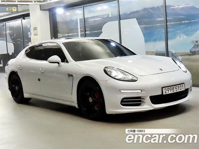 Porsche Panamera 3.6 AWD 970 — пробег 190 050 км — фото 1 из 5